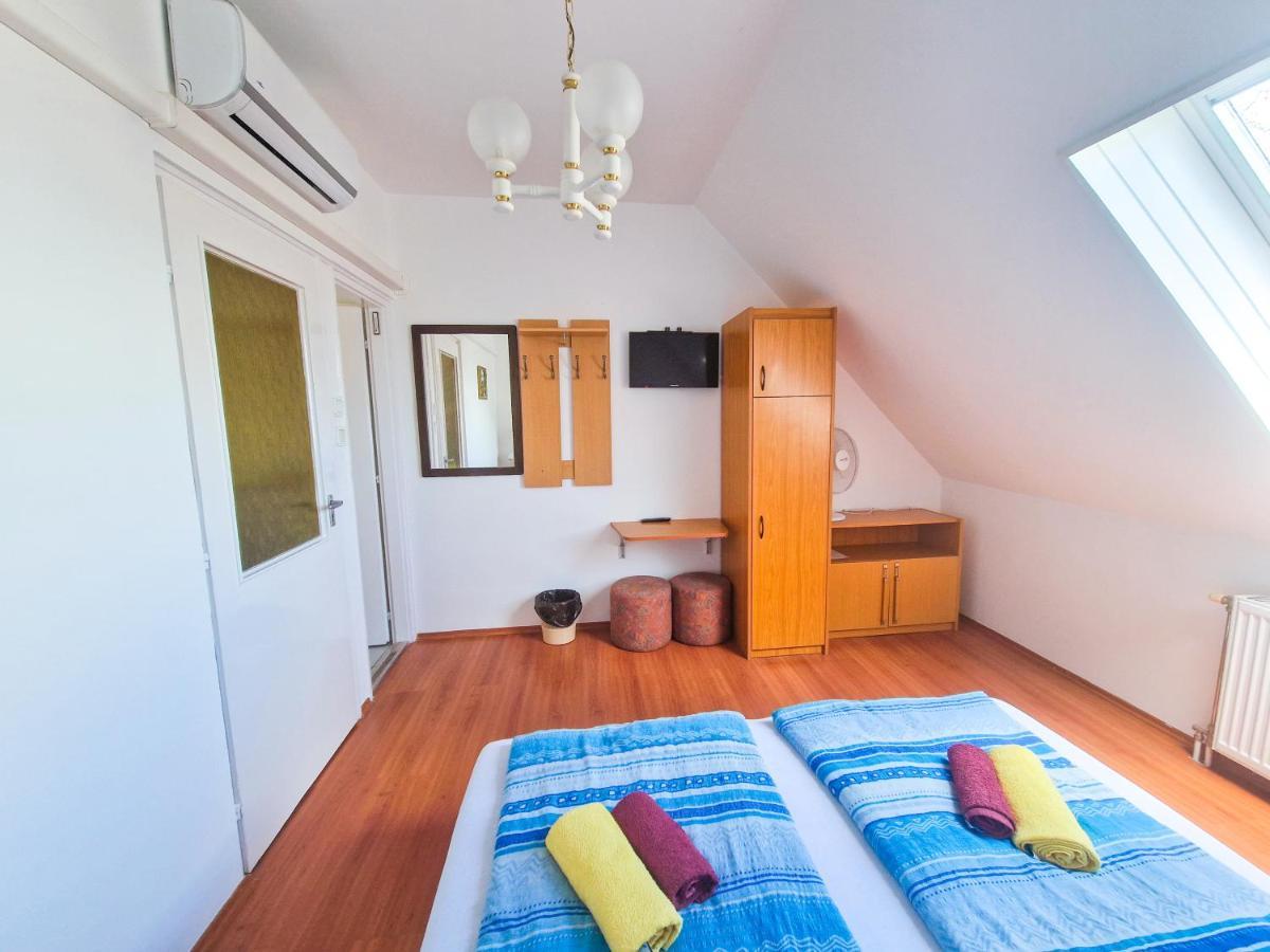 Weinberger Vendeghaz Otel Zamárdi Dış mekan fotoğraf