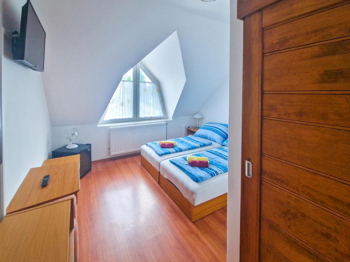 Weinberger Vendeghaz Otel Zamárdi Dış mekan fotoğraf